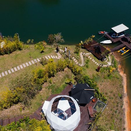 Domus Glamping Hotel Guatape Bagian luar foto