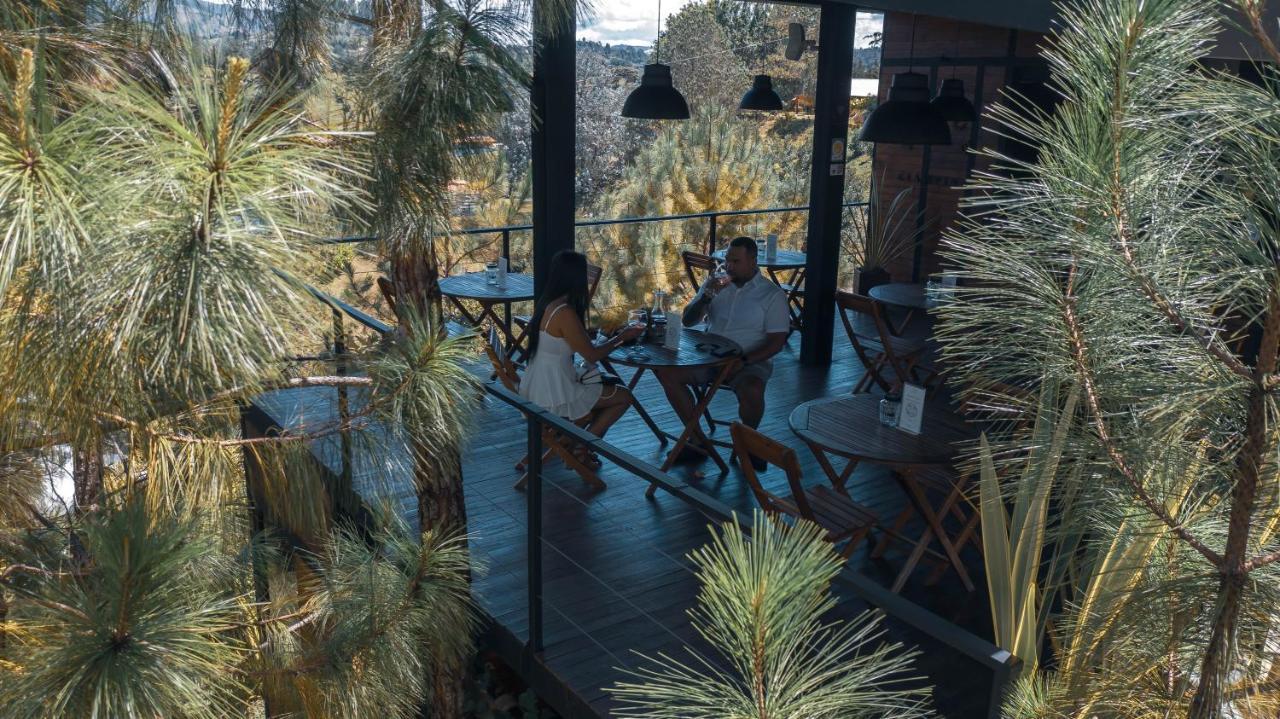 Domus Glamping Hotel Guatape Bagian luar foto
