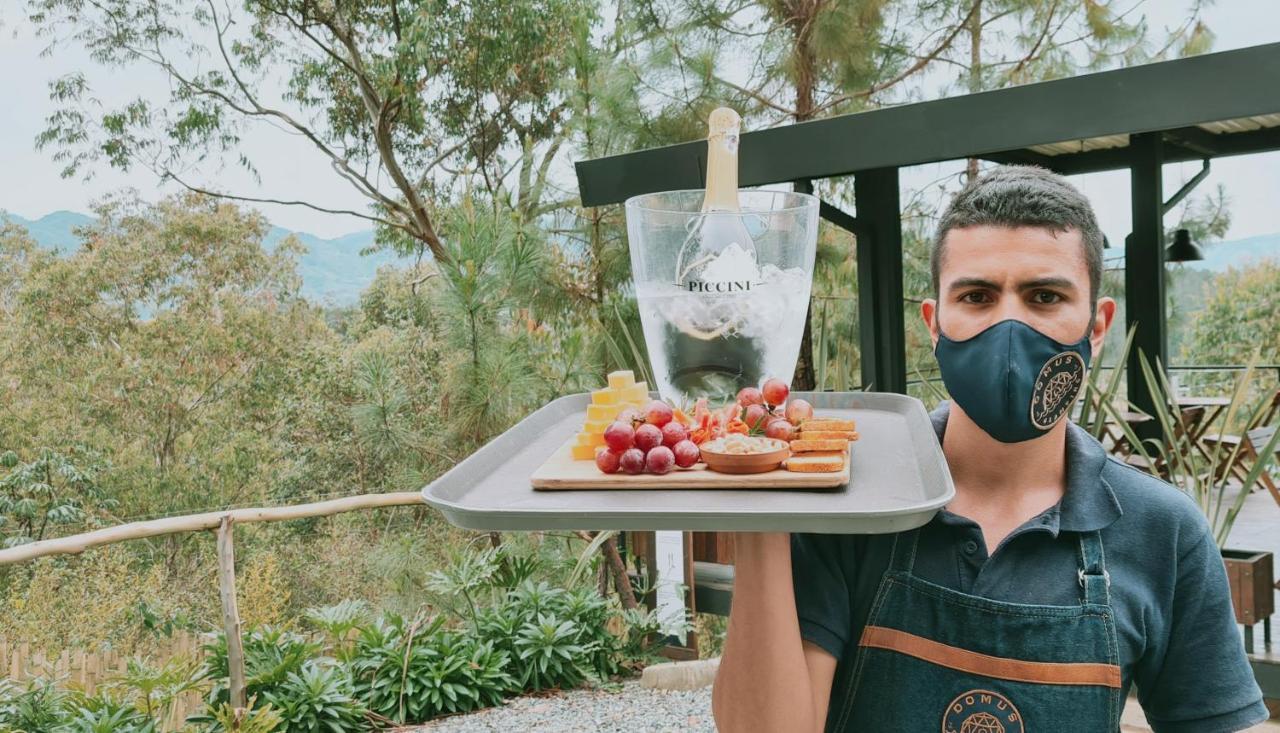Domus Glamping Hotel Guatape Bagian luar foto