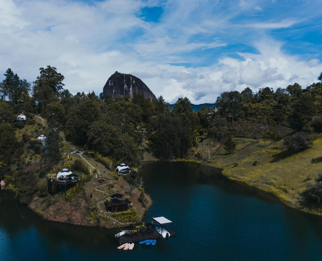 Domus Glamping Hotel Guatape Bagian luar foto